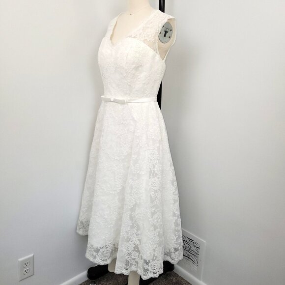 Mingda’s Dress White Lace Fit & Flare Sleeveless Fit & Flare Midi Dress Size 6/8 - Picture 5 of 14